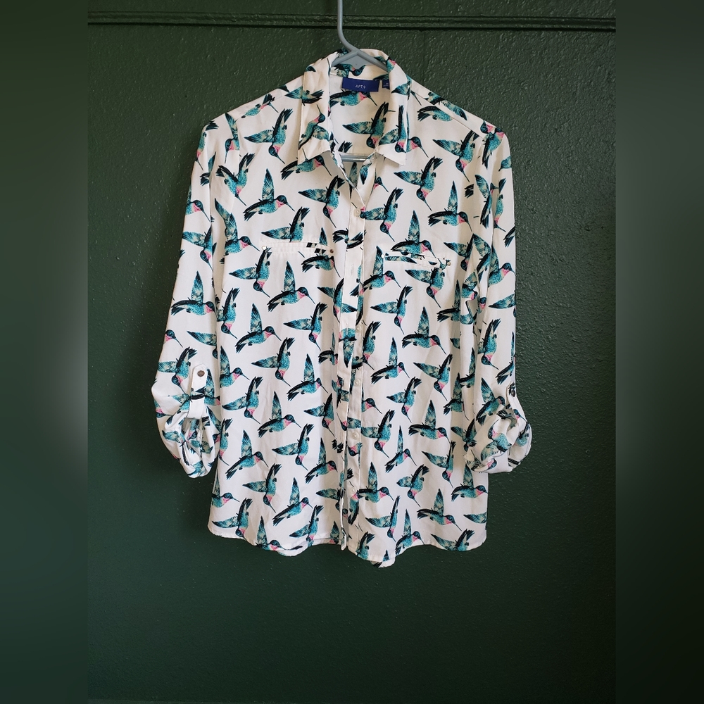 Apt. 9 hummingbird bird blouse
